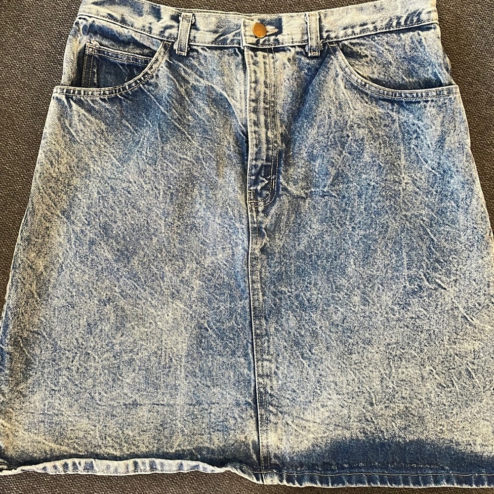 Vintage acid wash denim 80’s skirt